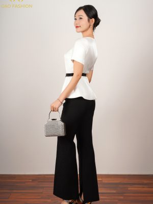 Set Cổ U Peplum Và Quần Ống Loe