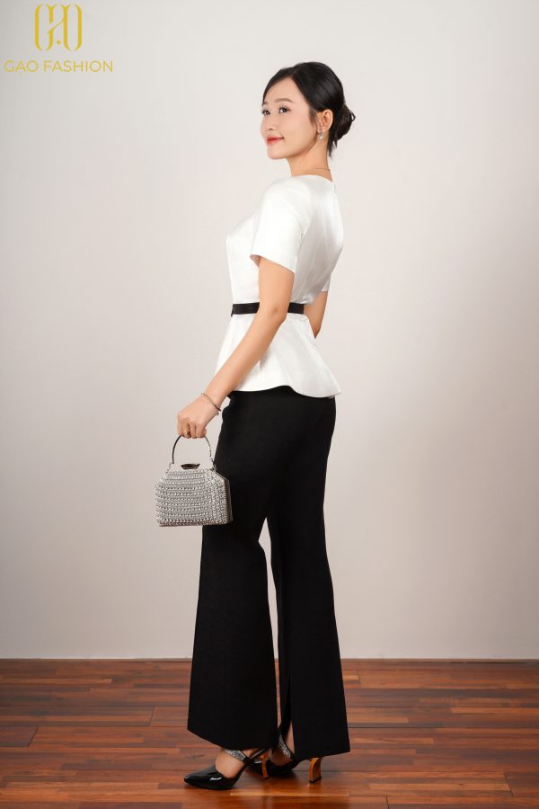 Set Cổ U Peplum Và Quần Ống Loe