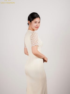 Váy phối tay ren