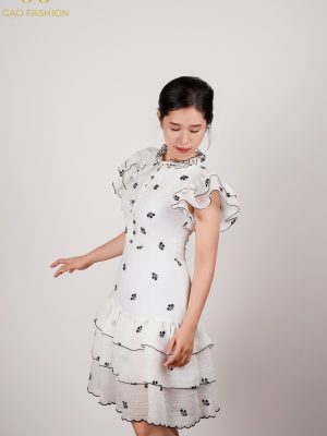 Váy bèo 3 tầng trắng