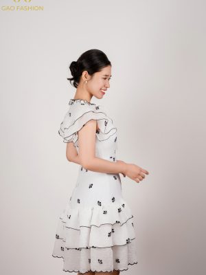 Váy bèo 3 tầng trắng